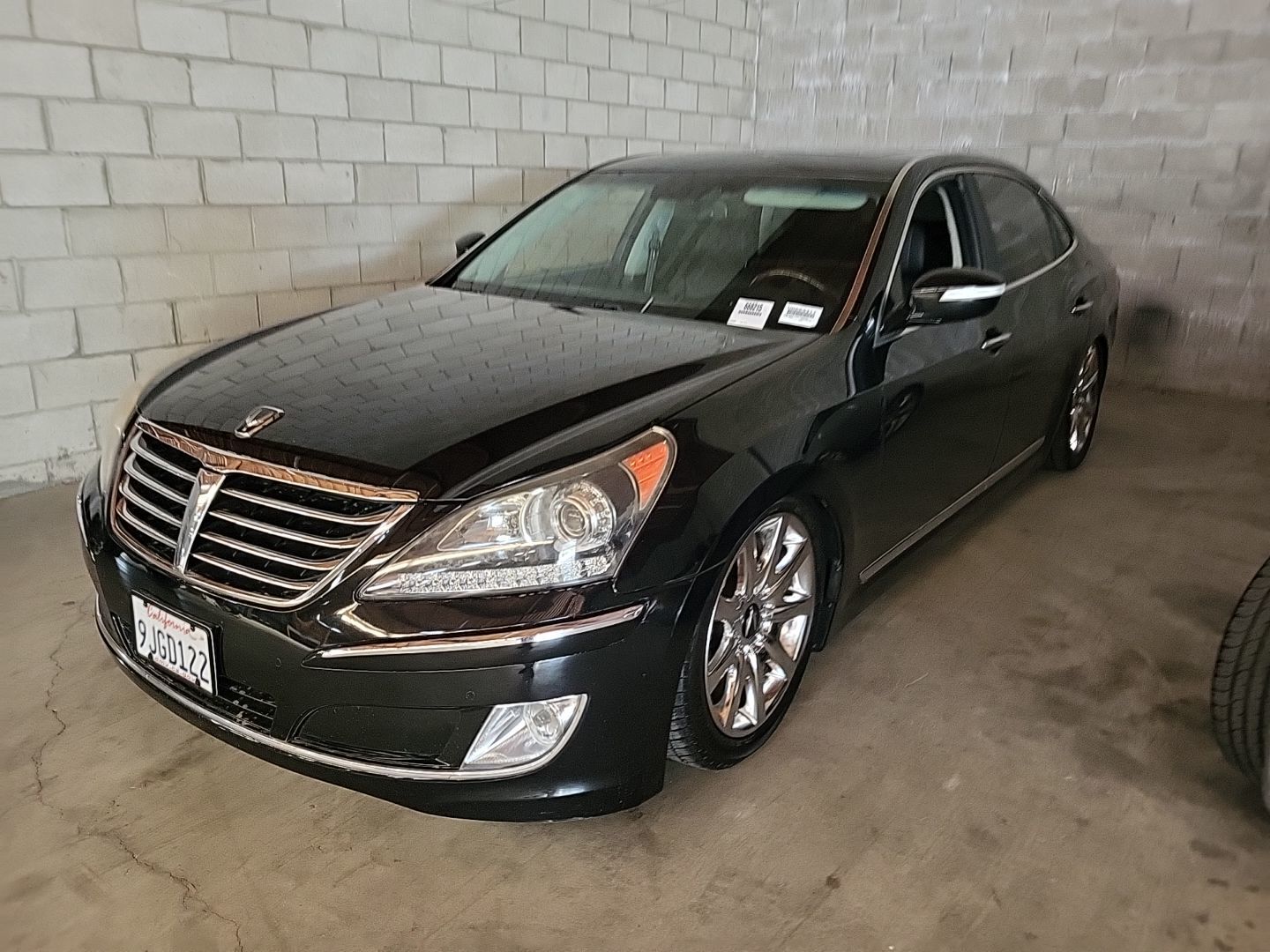 Hyundai Equus