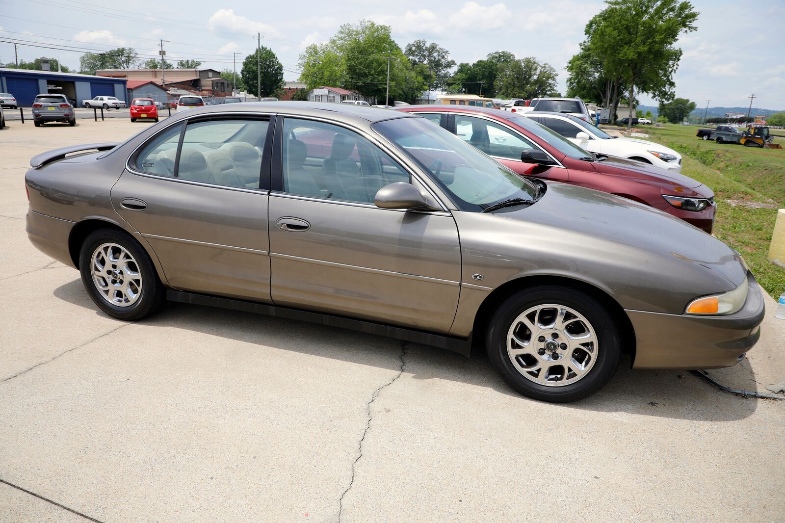 2002 OLDSMOBILE Intrigue