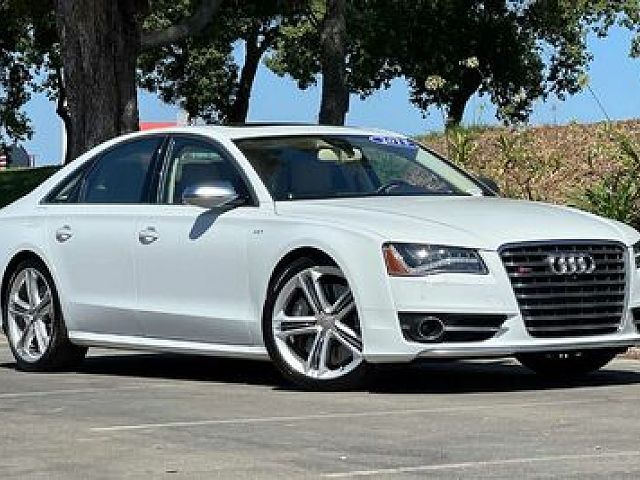 Audi S8