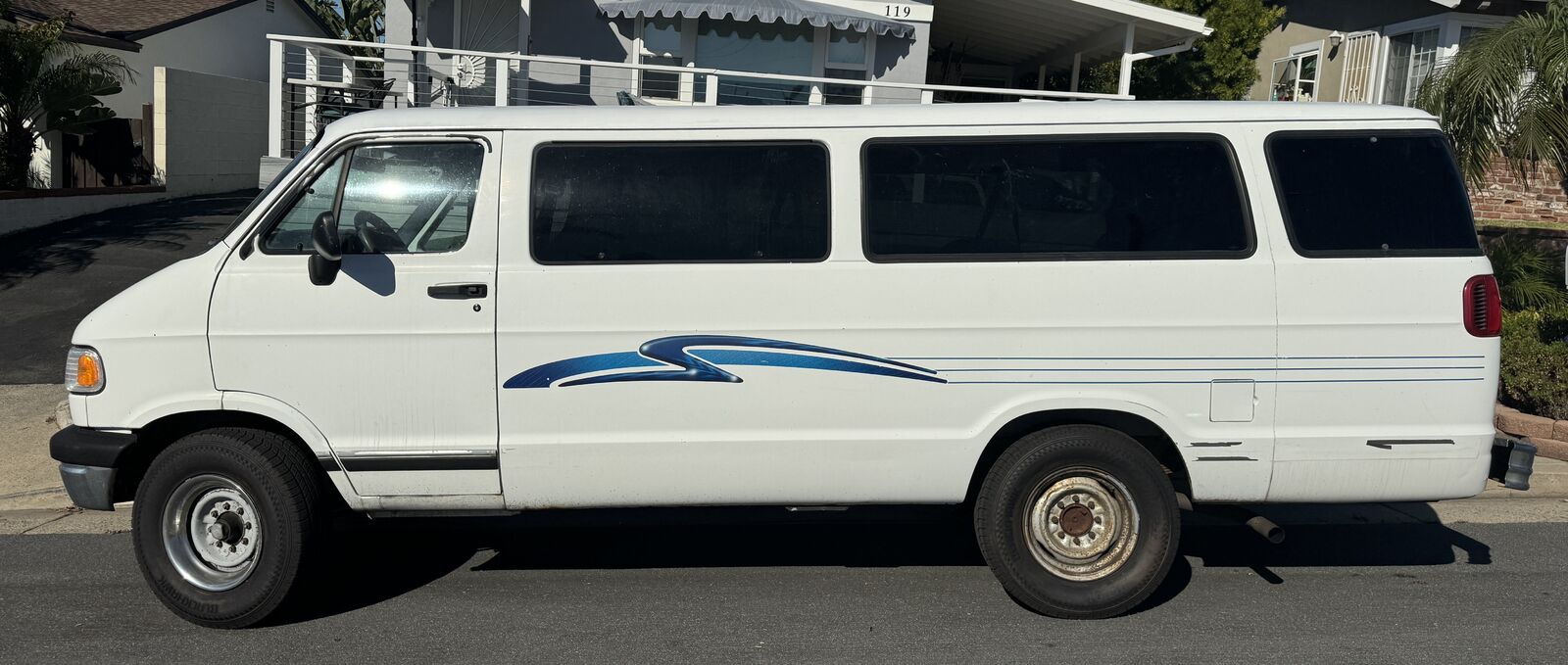 Dodge Ram Wagon