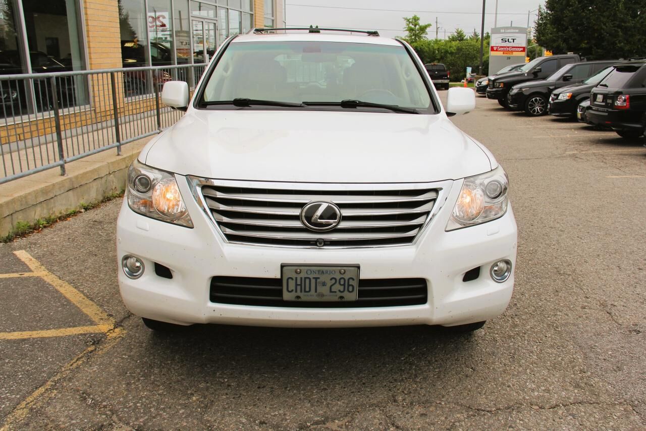 Lexus LX