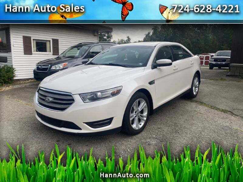 2015 FORD Taurus