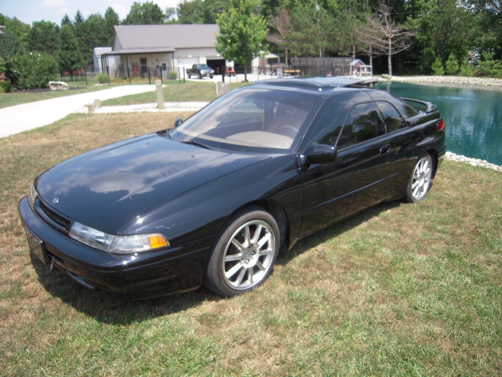Subaru SVX