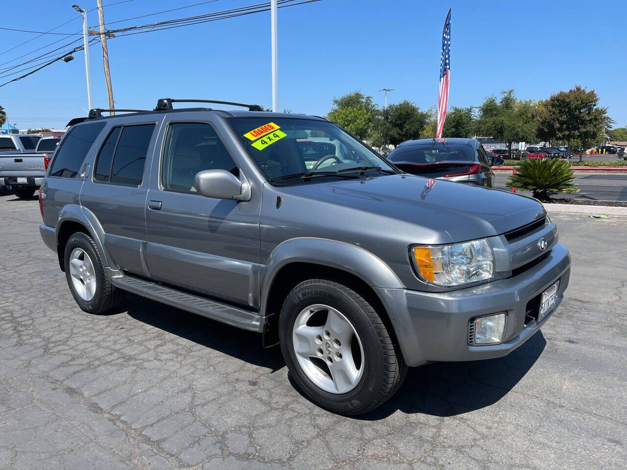 Infiniti QX4