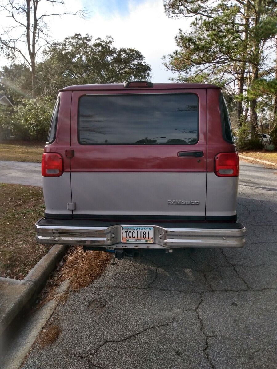 Dodge Ram Wagon