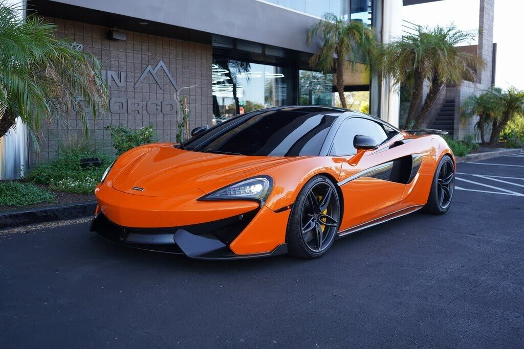 McLaren 570S
