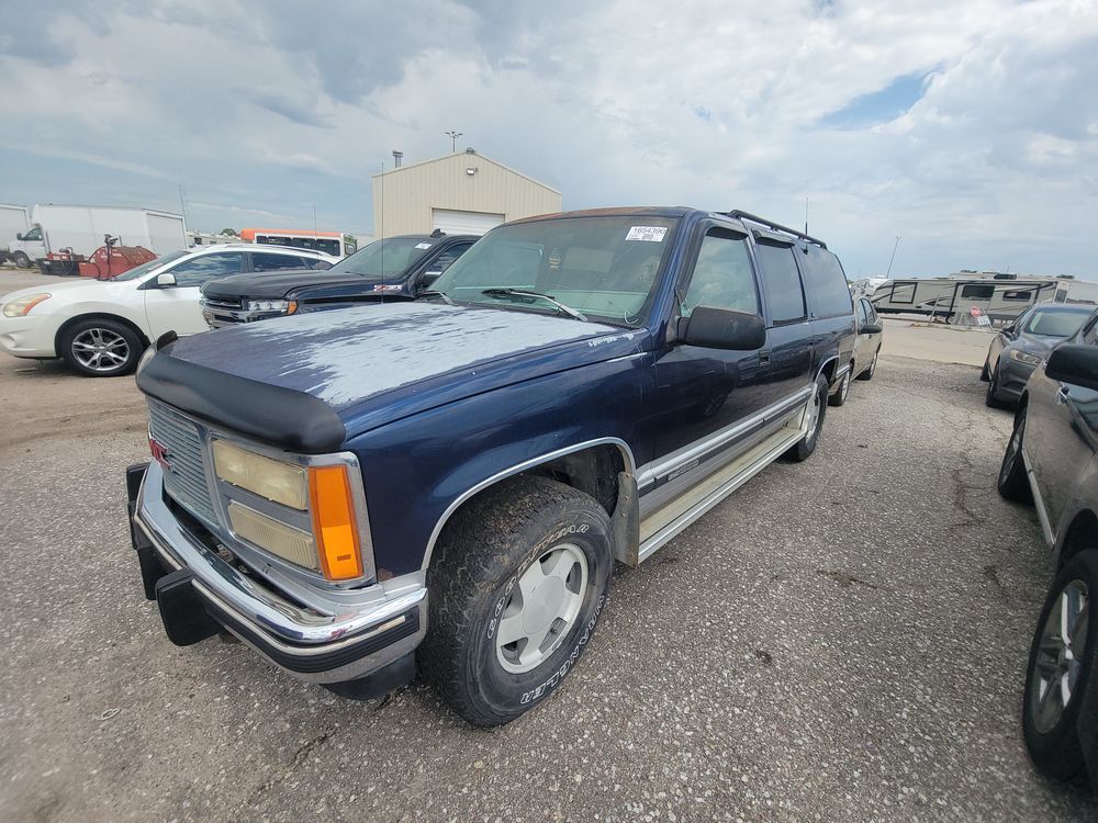 GMC Suburban