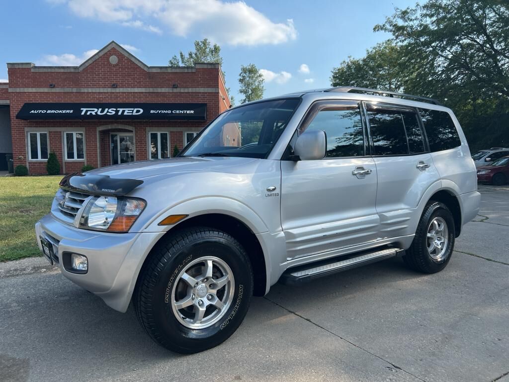 Mitsubishi Montero