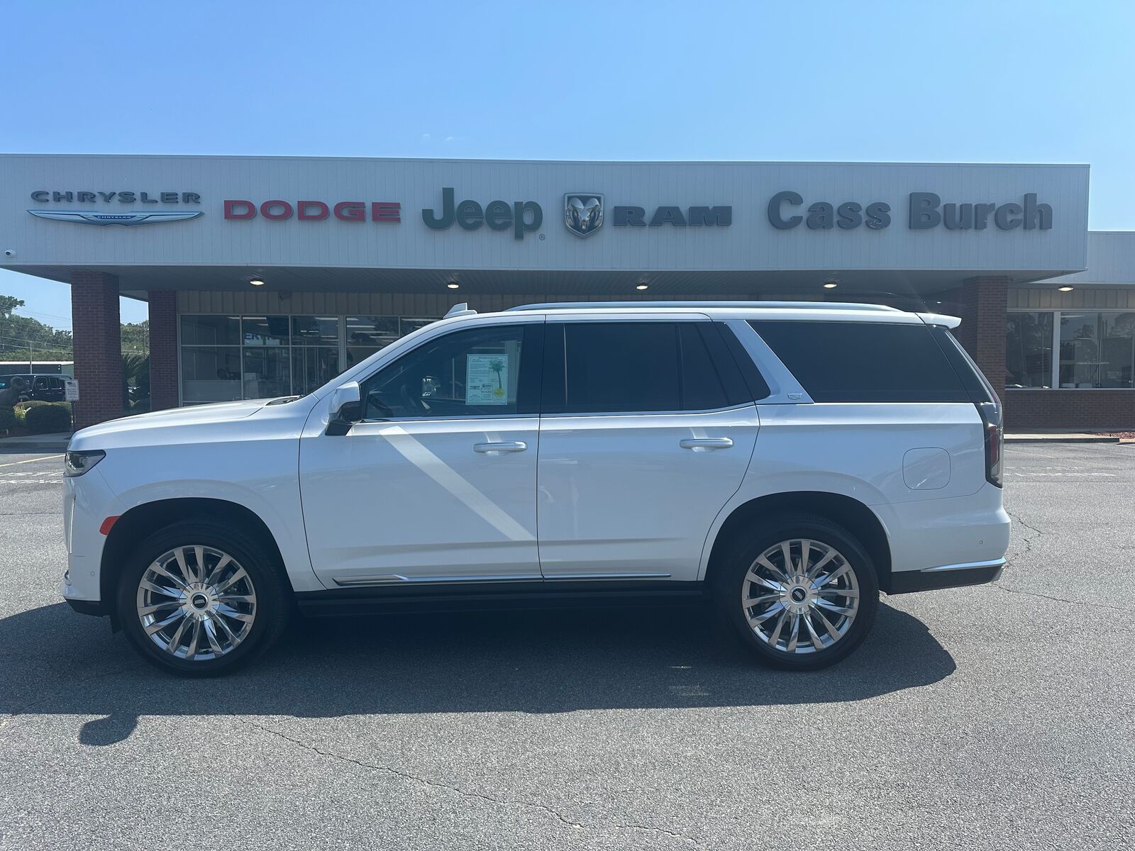 2024 CADILLAC Escalade