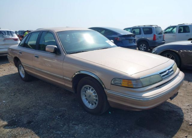 Ford Crown Victoria