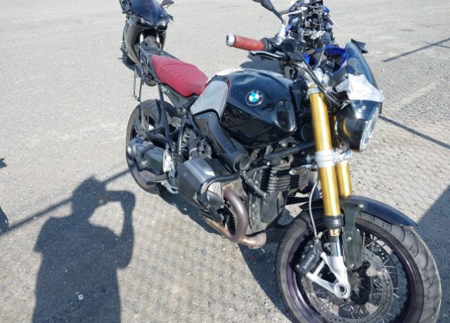 BMW R nineT