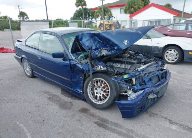 BMW 323is