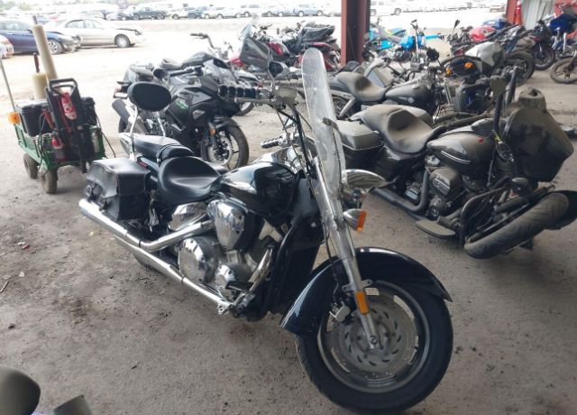 Honda VTX1300R