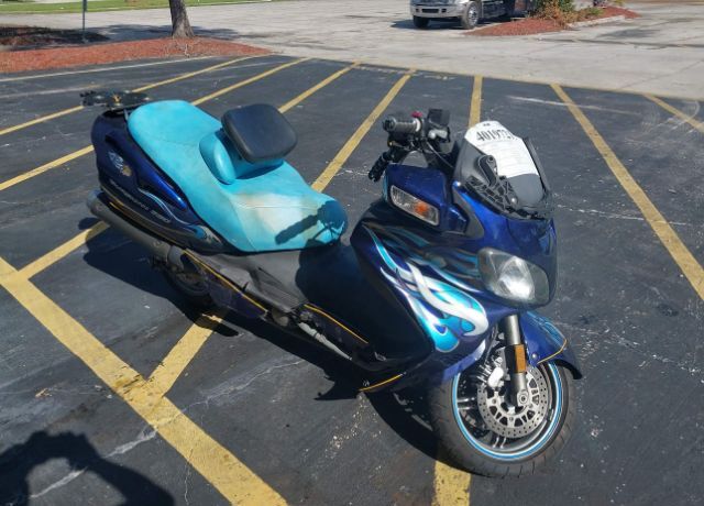 Suzuki AN650