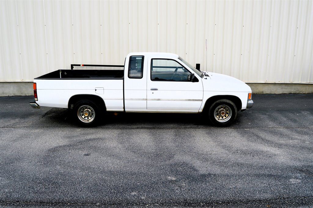Nissan Pickup