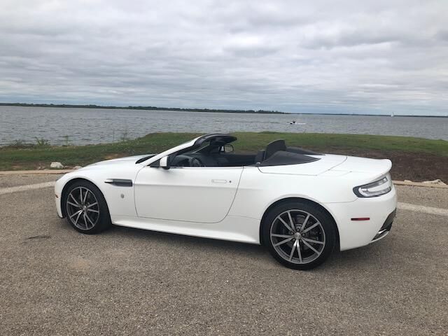 Aston Martin V8 Vantage