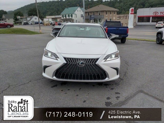 2025 Lexus ES