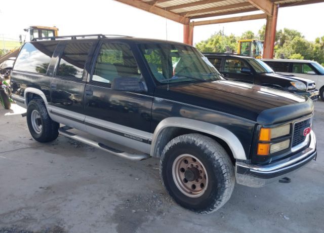 GMC Suburban