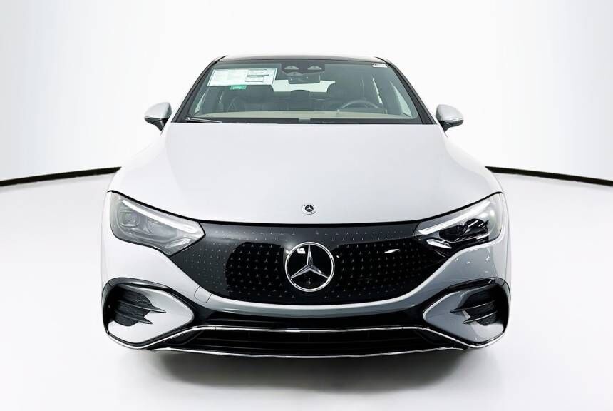 2024 Mercedes-Benz EQE-Class Sedan