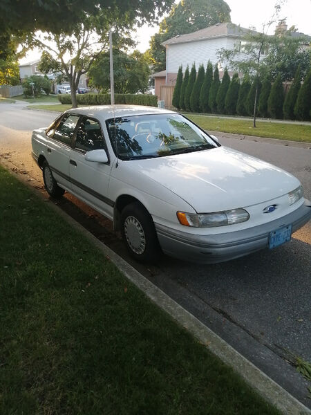 Ford Taurus