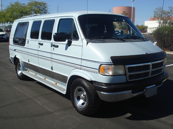 Dodge Ram Van