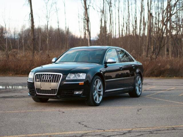 Audi S8