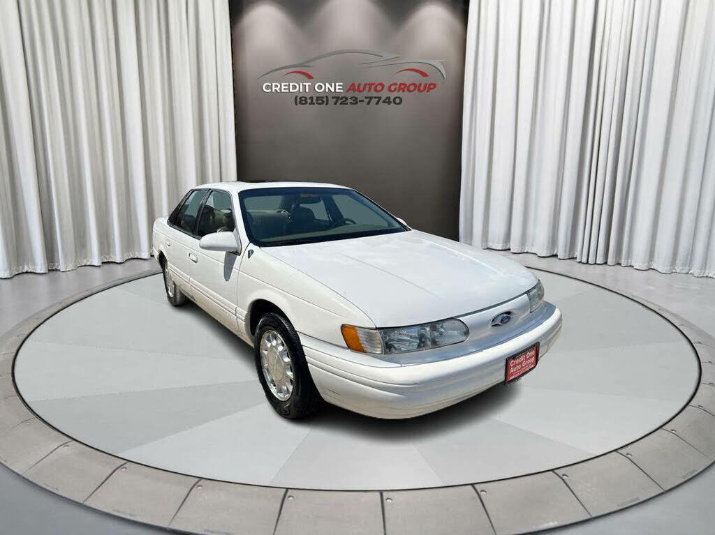 Ford Taurus