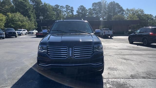 Lincoln Navigator