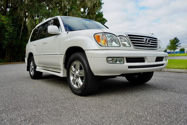 Lexus LX