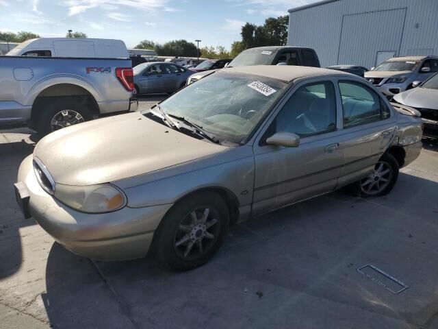 Ford Contour