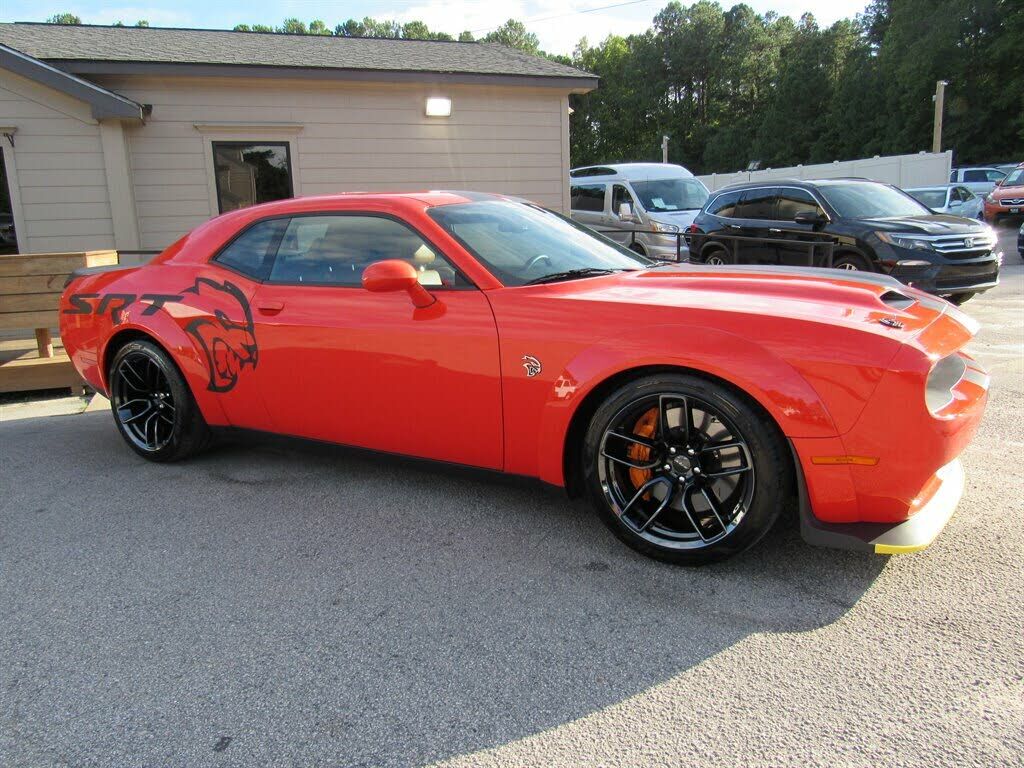 2020 DODGE Challenger