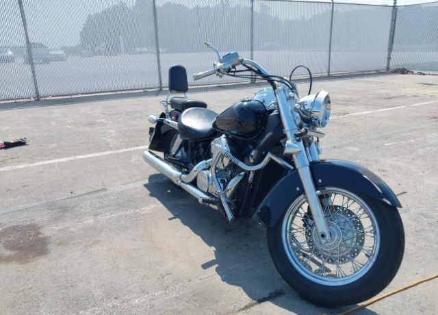 Honda VT750 (Shadow Aero)