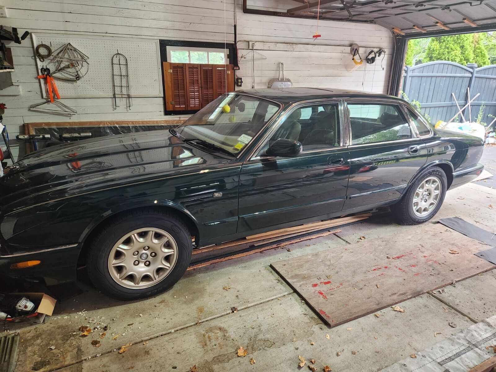 Jaguar XJ8