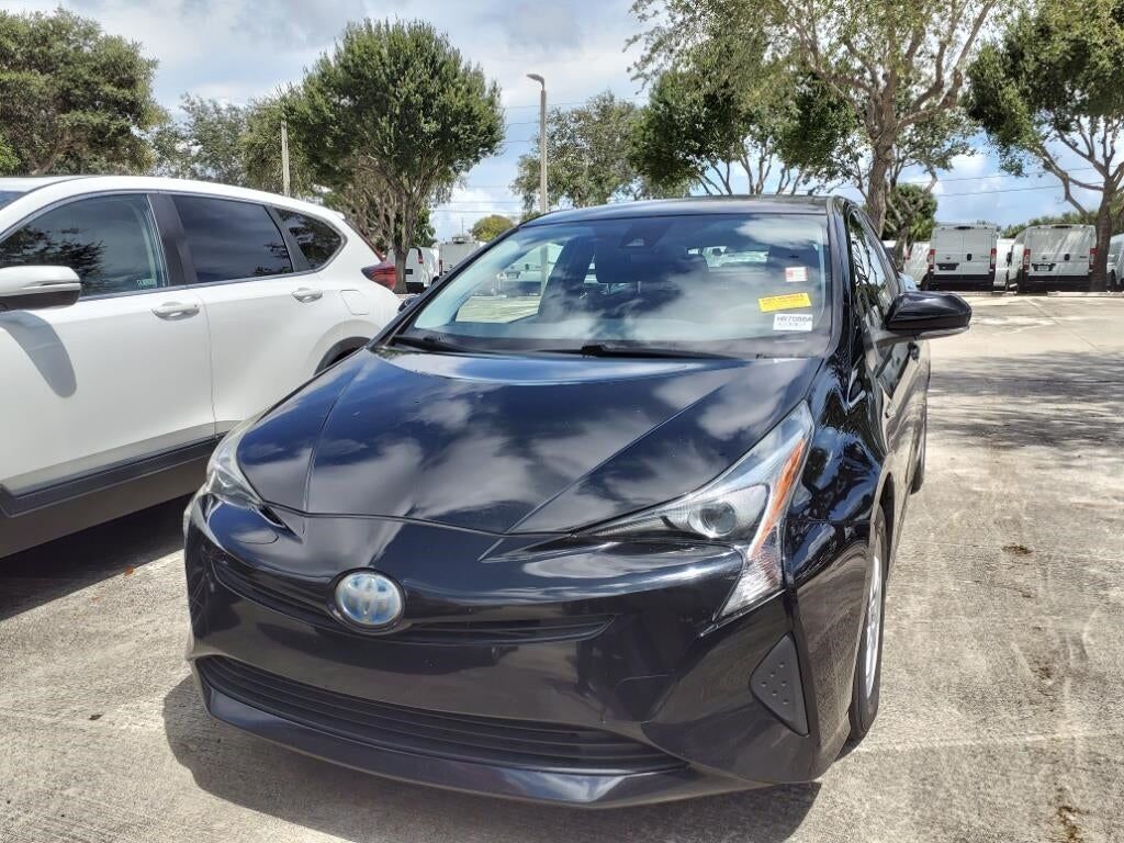 2017 TOYOTA PRIUS