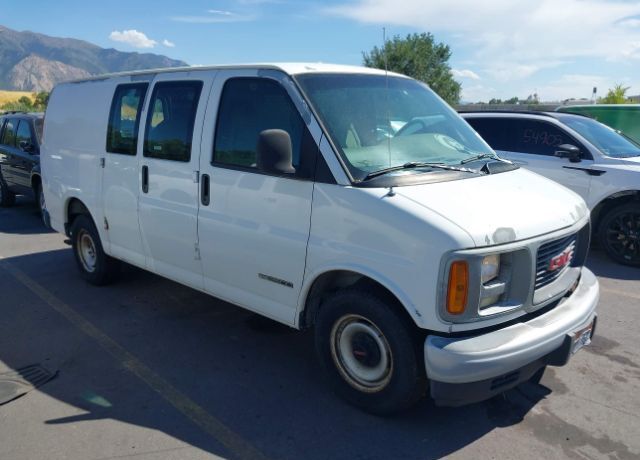 GMC Savana