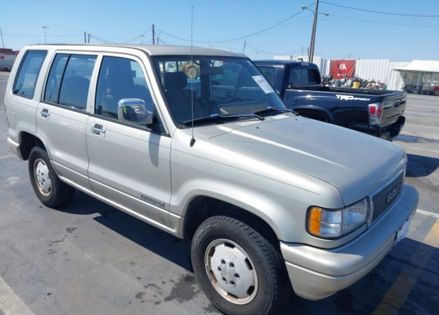 Isuzu Trooper