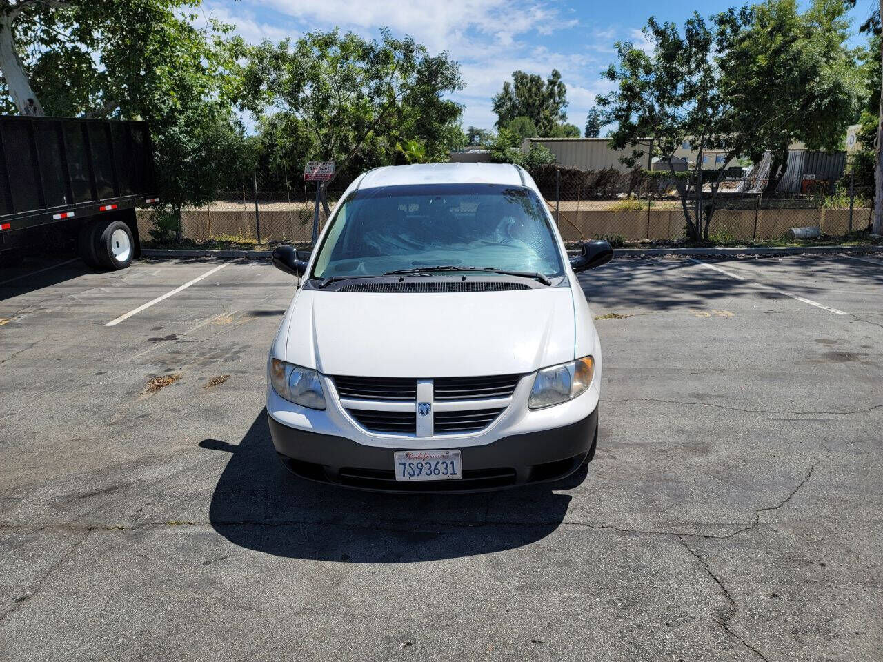 2005 DODGE Caravan