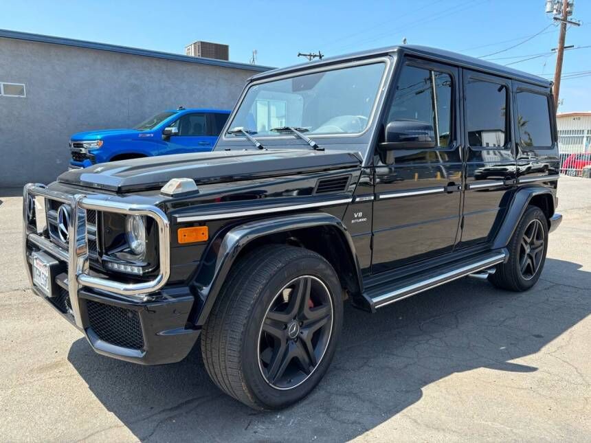 MERCEDES-BENZ