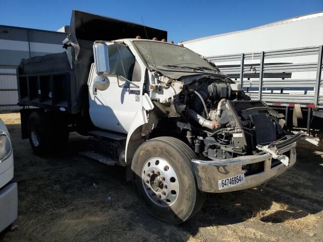 Ford F-750