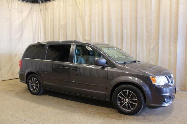 2017 DODGE Grand Caravan