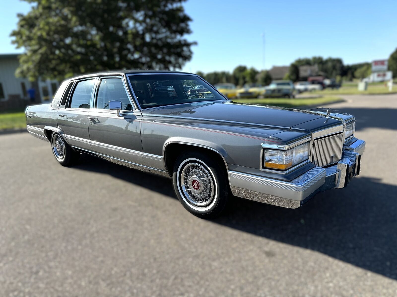 Cadillac Brougham