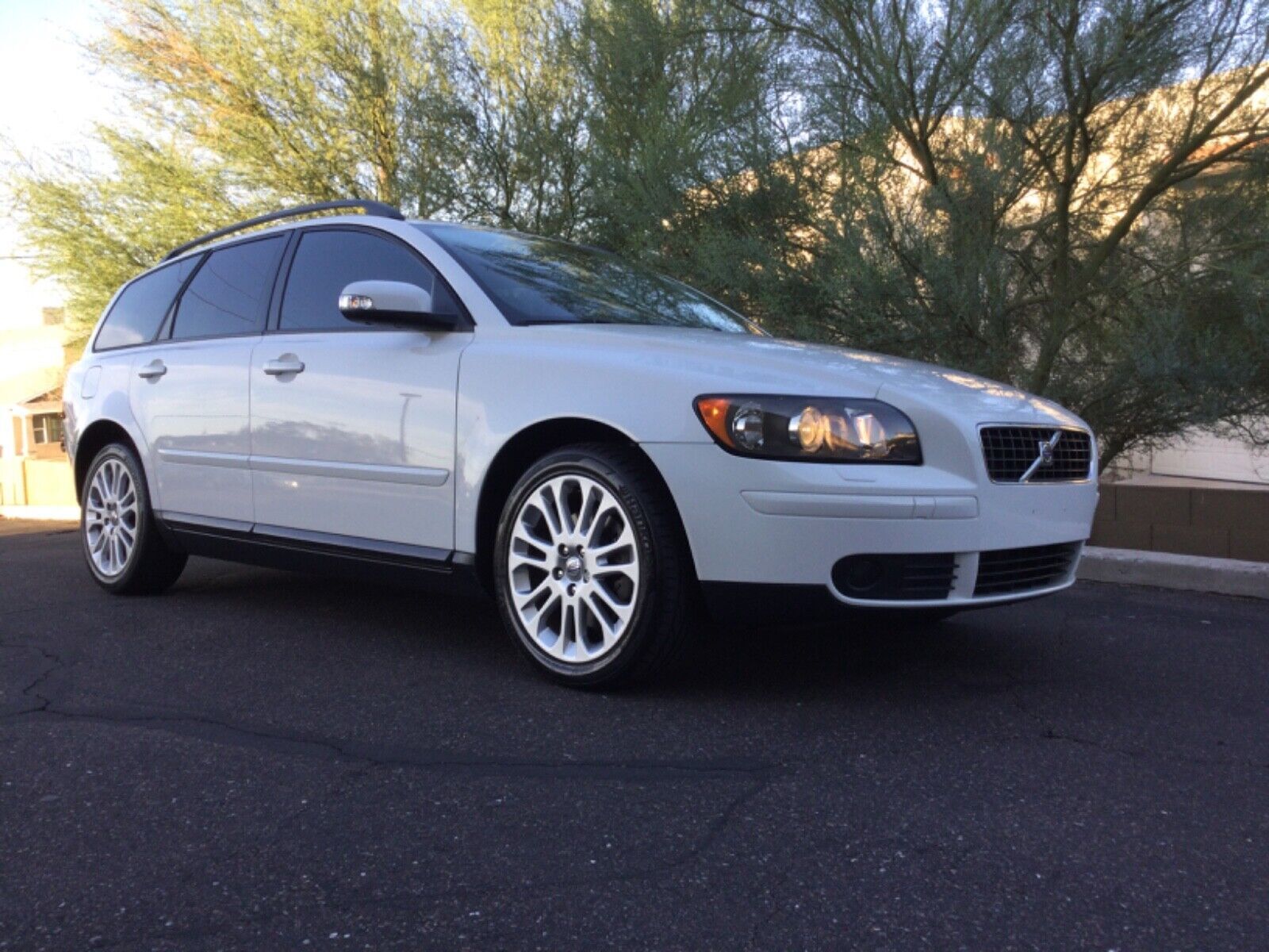 Volvo V50