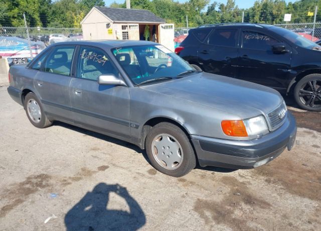 Audi 100