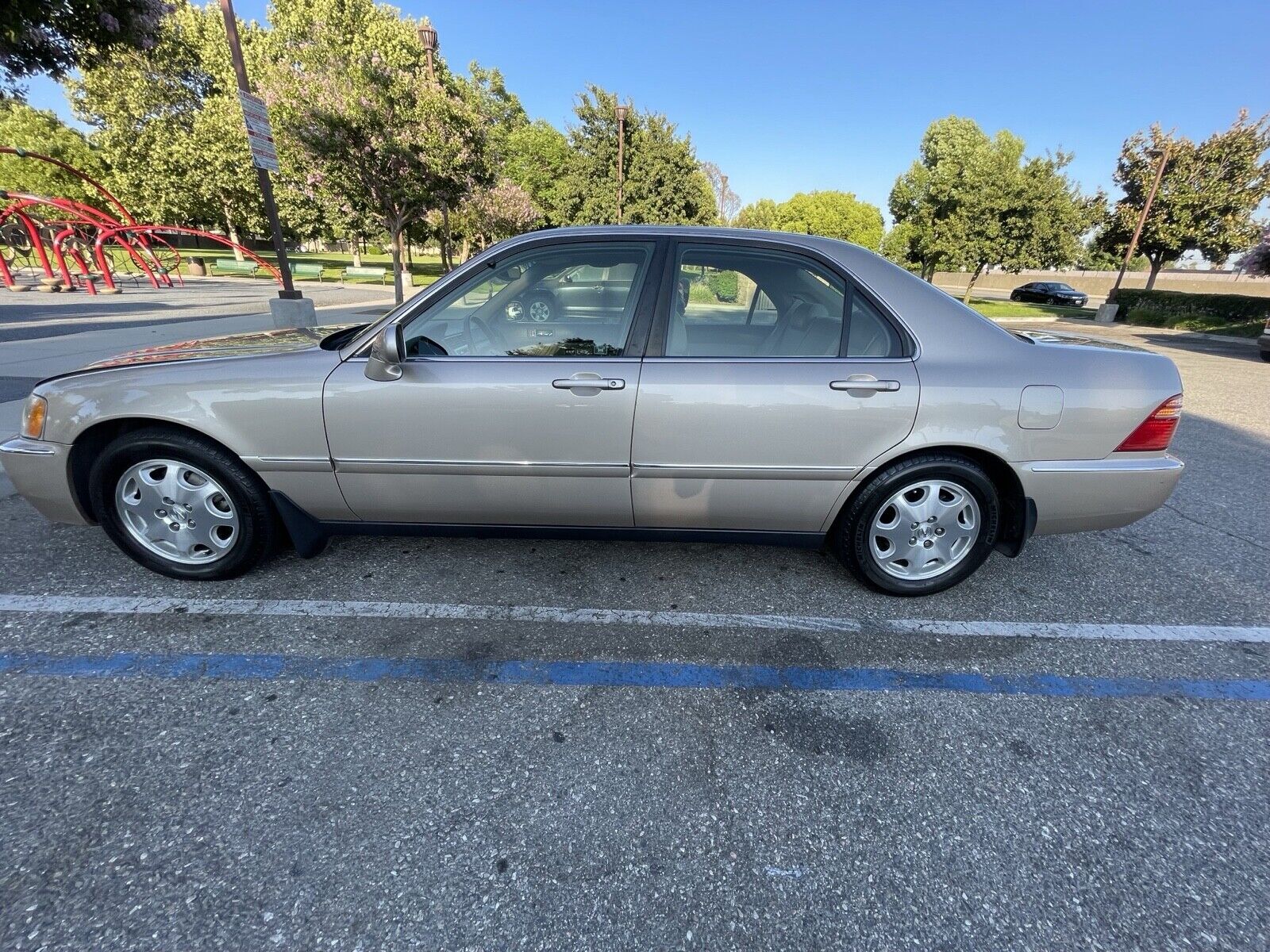 ACURA