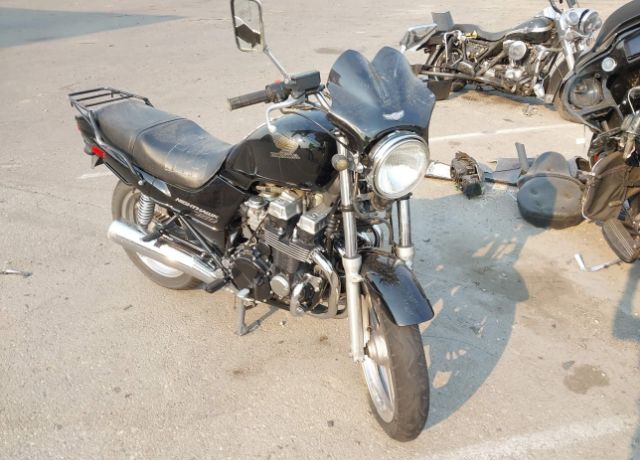 Honda CB750 (Nighthawk 750)