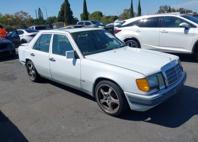 Mercedes-Benz 300