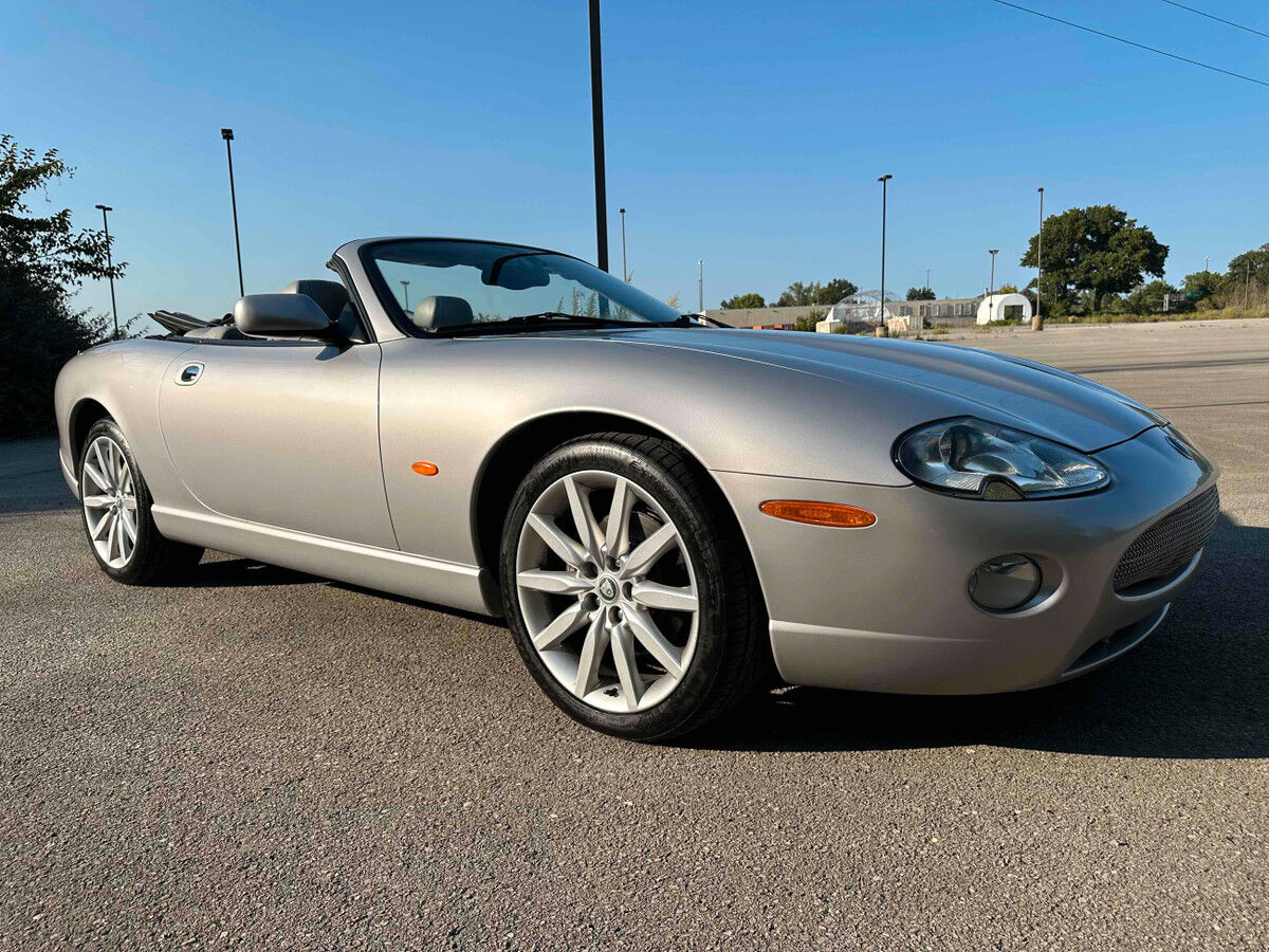Jaguar XK