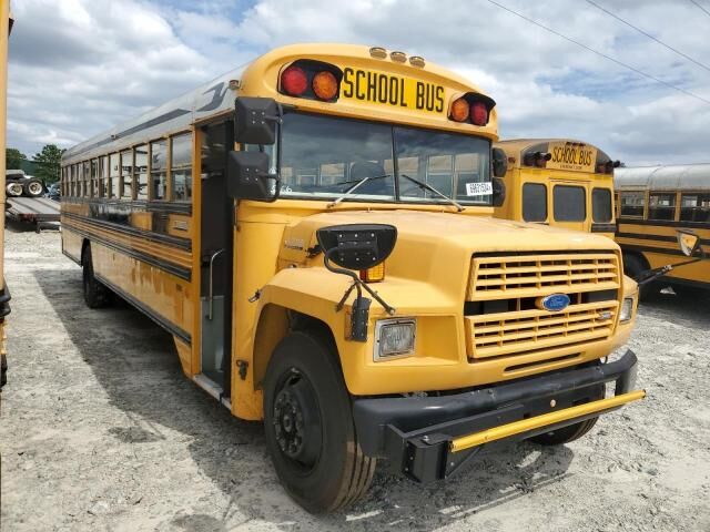 Ford B700