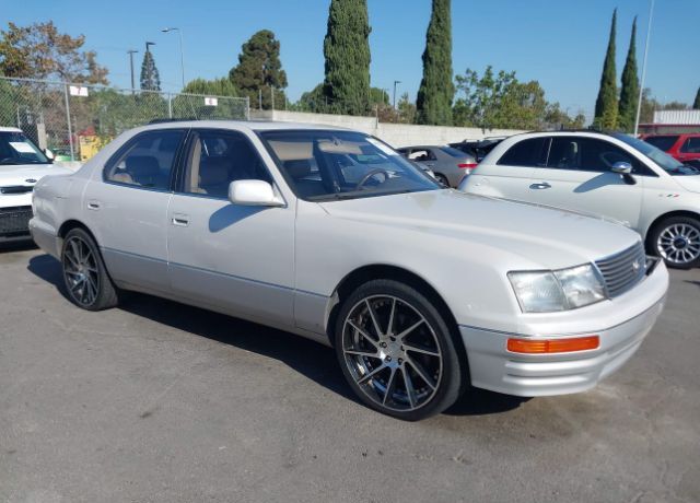 Lexus LS