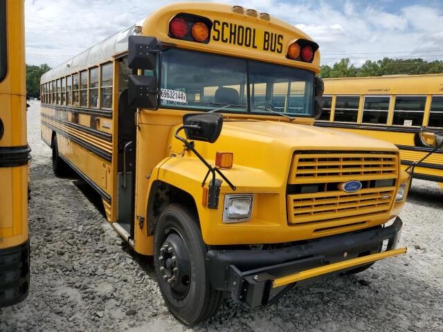 Ford B700